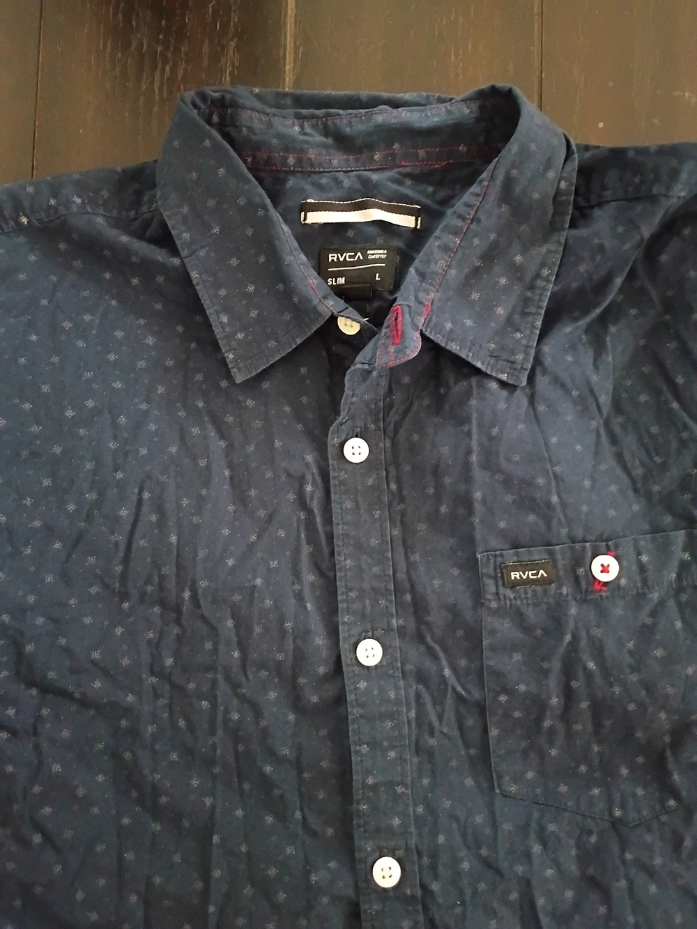 RVCA Men’s Dark Blue Patterned Button-Down Shirt